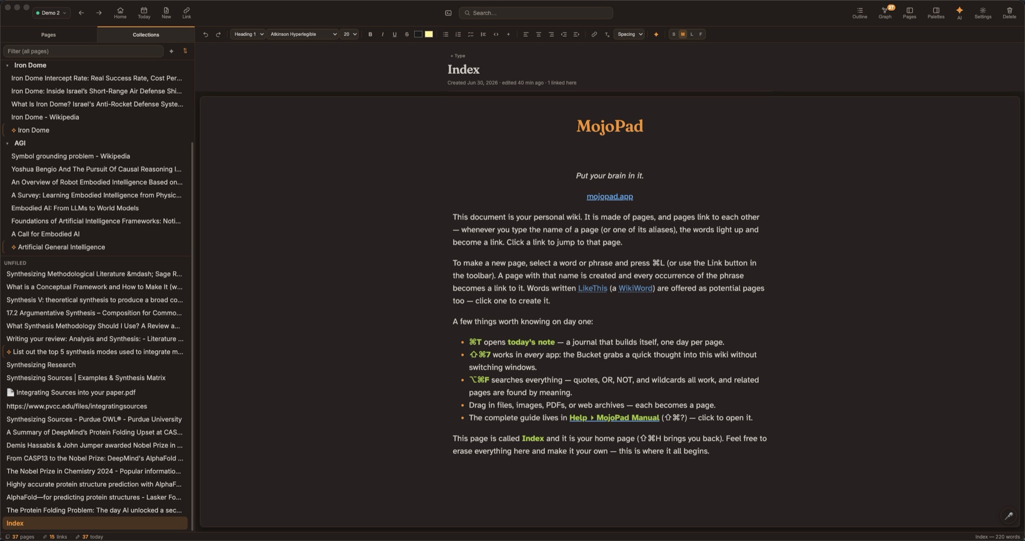 MojoPad in its dark theme — page list, rich-text editor, and toolbar